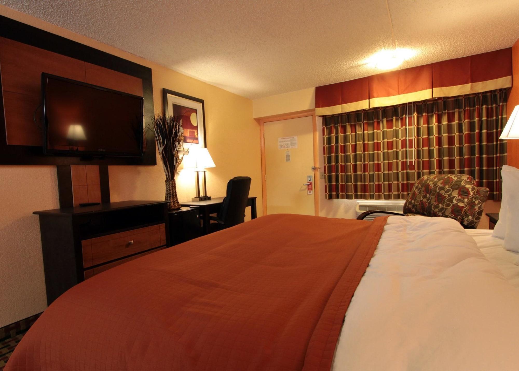 Days Inn By Wyndham Independence Bagian luar foto