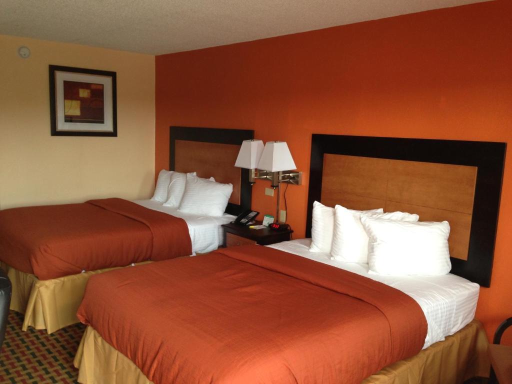 Days Inn By Wyndham Independence Bagian luar foto